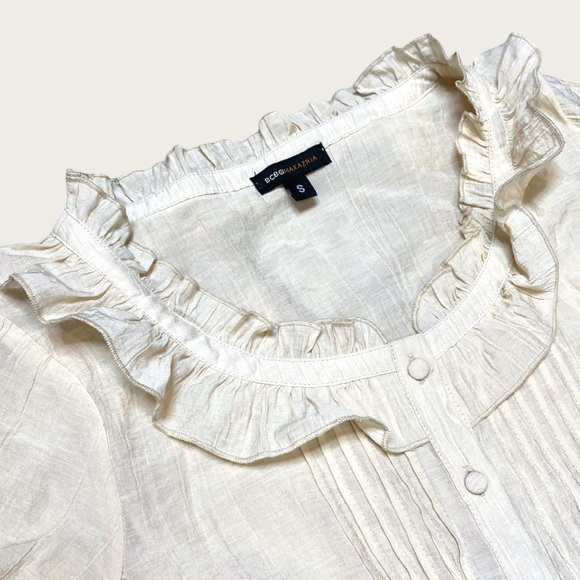 BCBGMaxAzria Women’s Cream Lightweight Semi-Sheer Ruffle Neck Button Down Top S - Picture 2 of 12